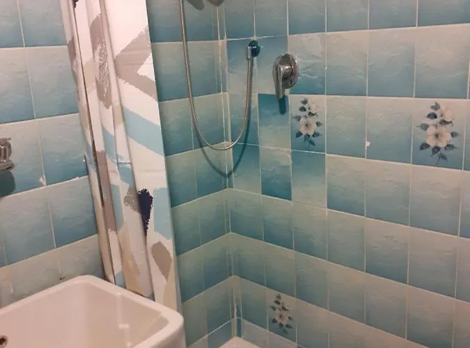 Pitagora アパート スカレア